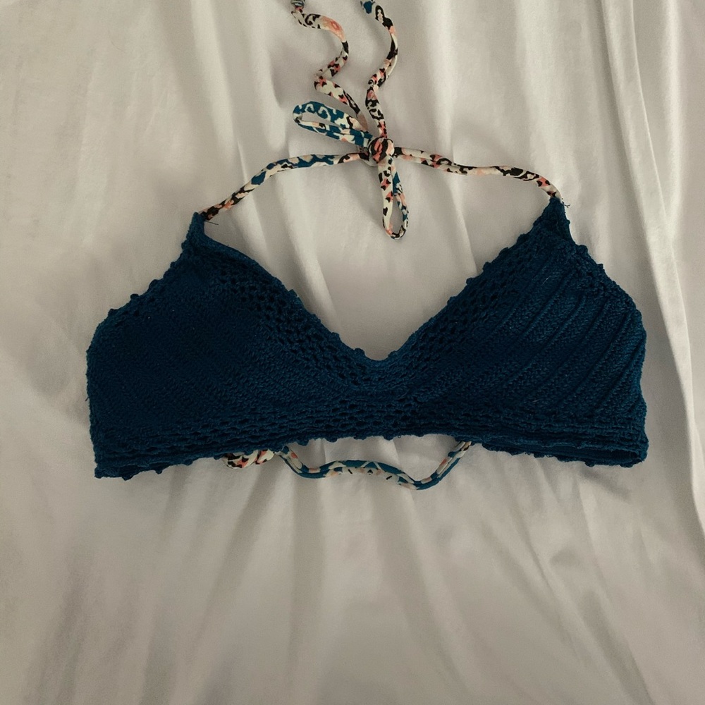 bikini top